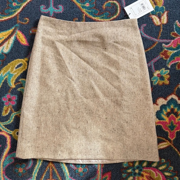 Theory Speckle Wool Skirt in Tan Size 00 - Picture 2 of 9